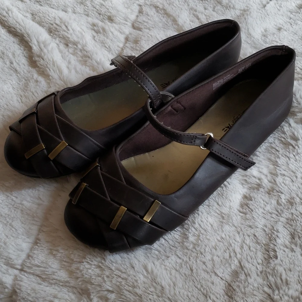 AE Slip-on Shoe